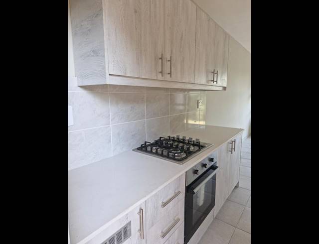 2 BEDROOM COMPLEX FOR SALE IN MALVERN